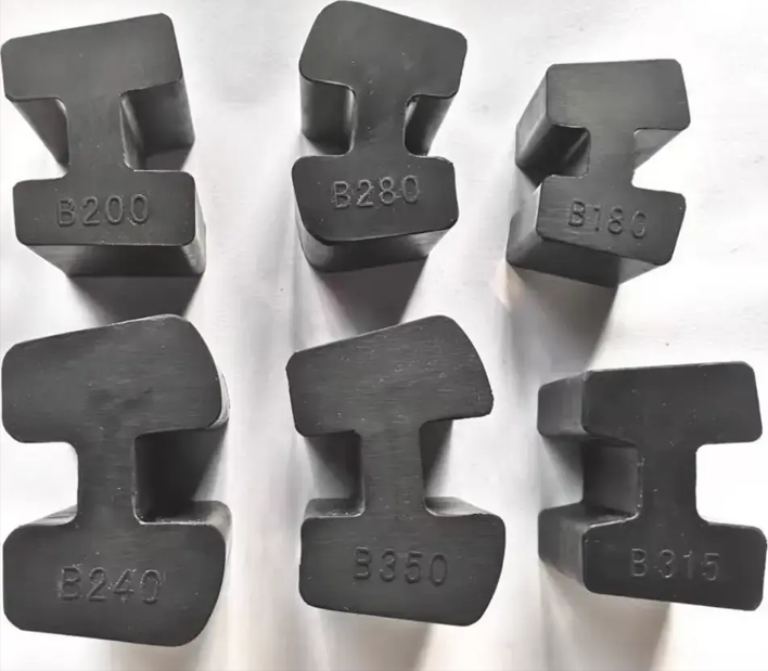 SHAFT COUPLINGS