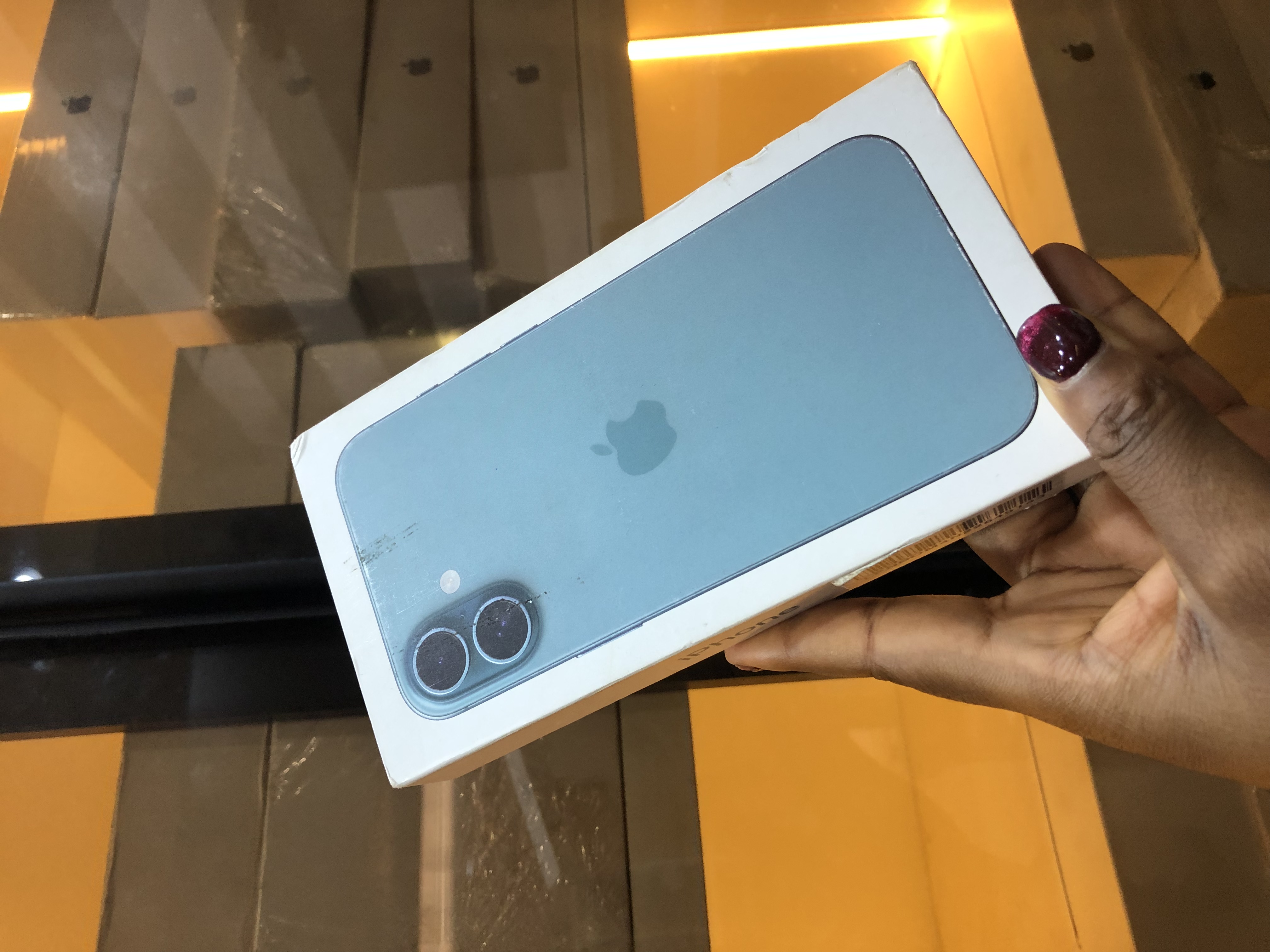 OPEN BOX IPHONE 16PLUS 128GB