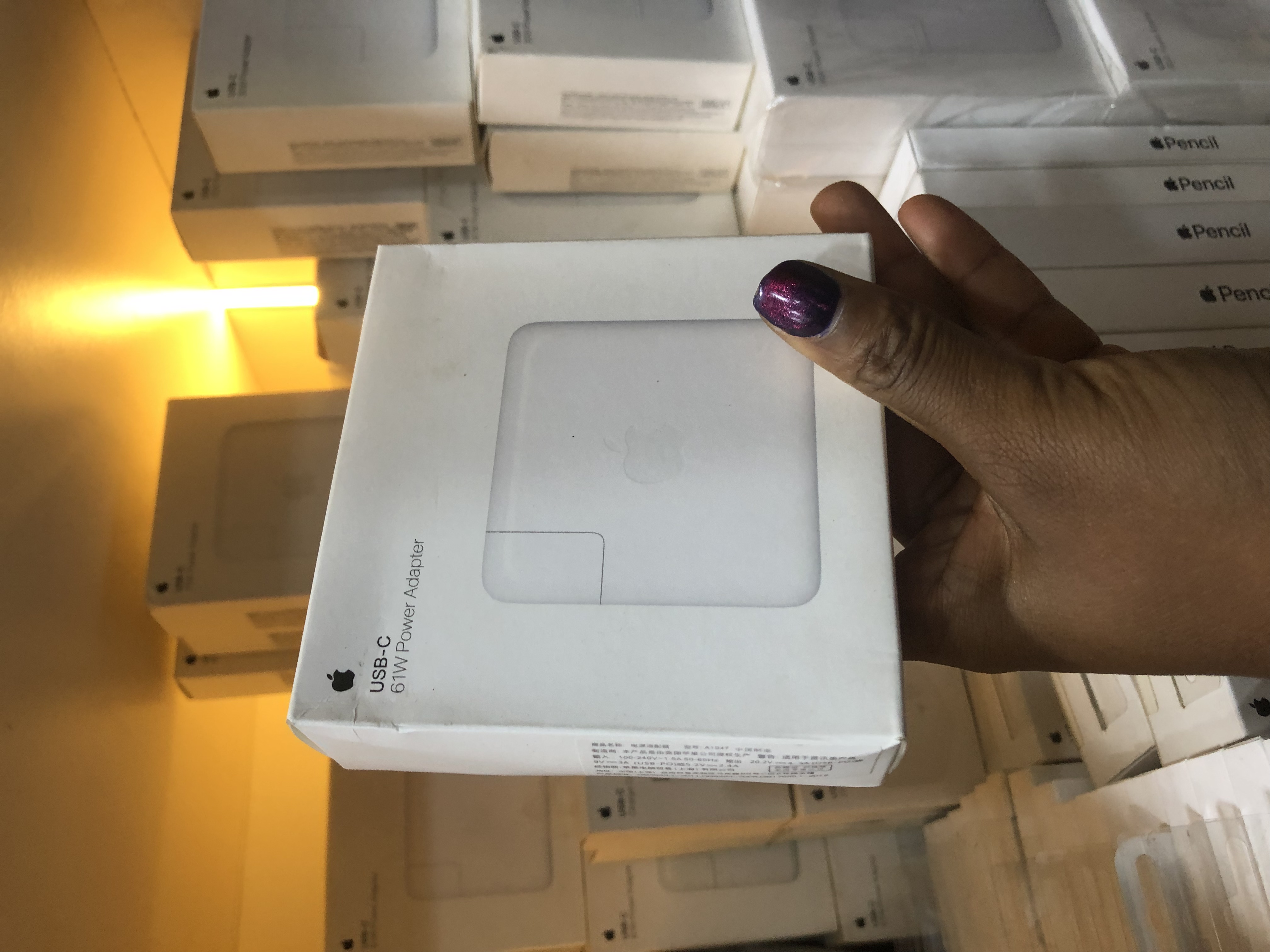 61W NEW USB-C POWER ADAPTER