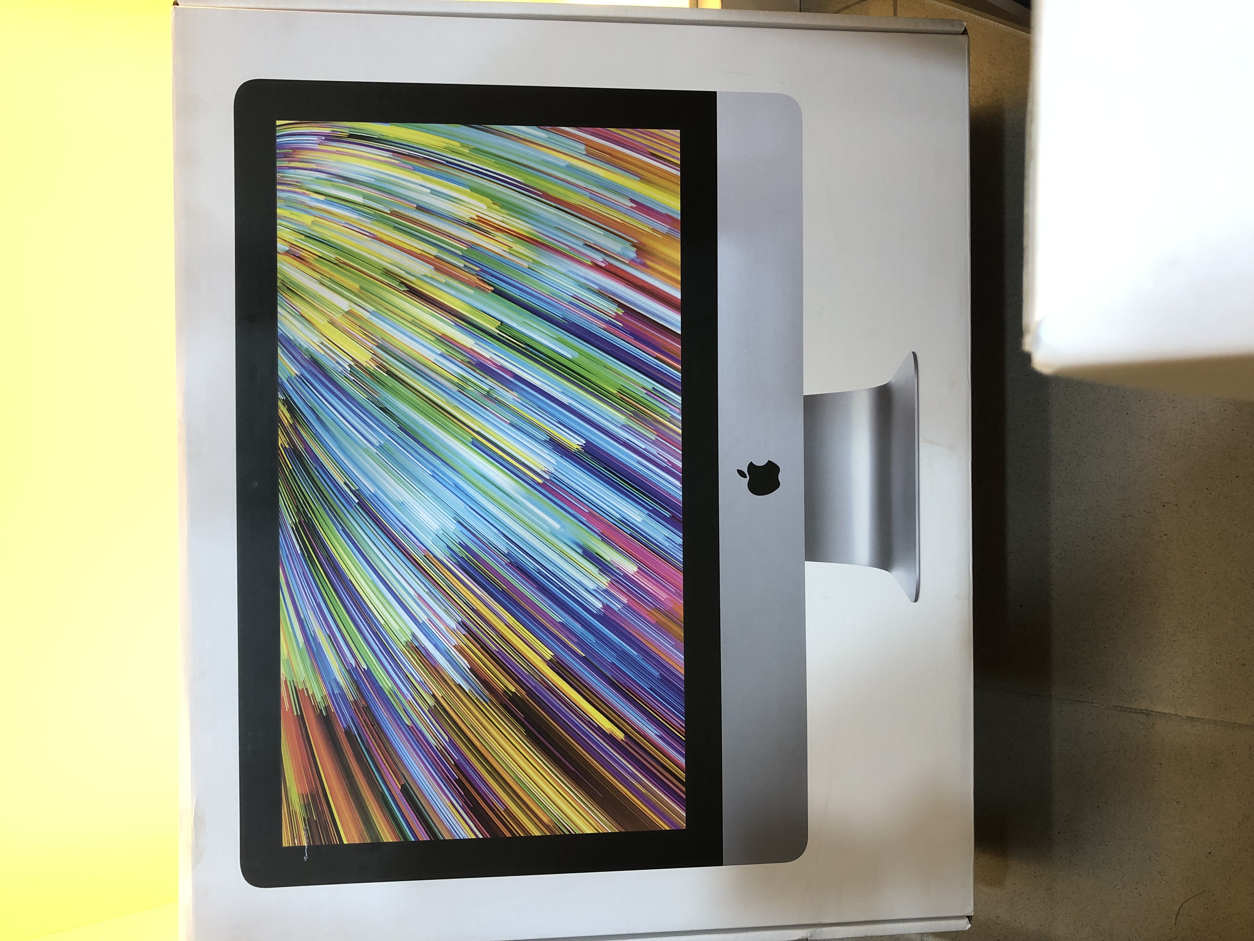 IMAC 2020 NEW CORE i5 8GB/256GB