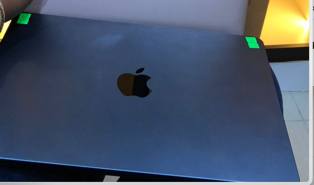 USED MACBOOK PRO  CORE i5 2017 16GB/512GB