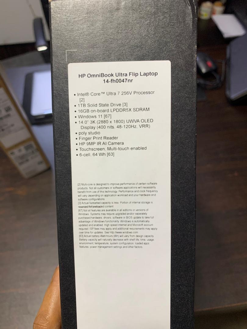 HP OMNIBOOK ULTRA FLIP 14