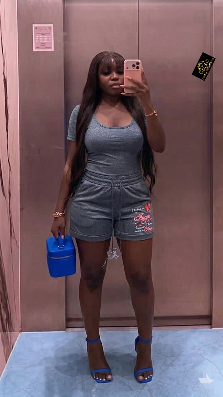 Short nika